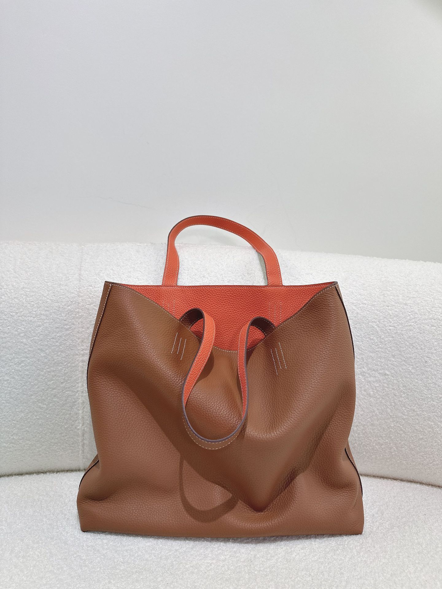 Reversible Grain Leather Tote - interior view